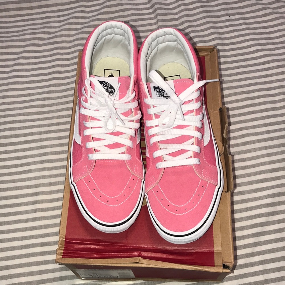 Pink Mid SK8 vans